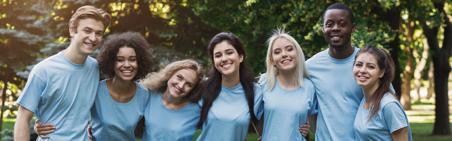 volunteers smiling together